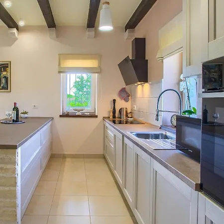 Prázdninový dům Mary Šibenik